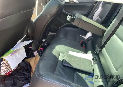 2017 Infiniti Qx30 Luxury/Premium/Sport z USA, uszkodzony, nr VIN SJKCH5CR1HA019558